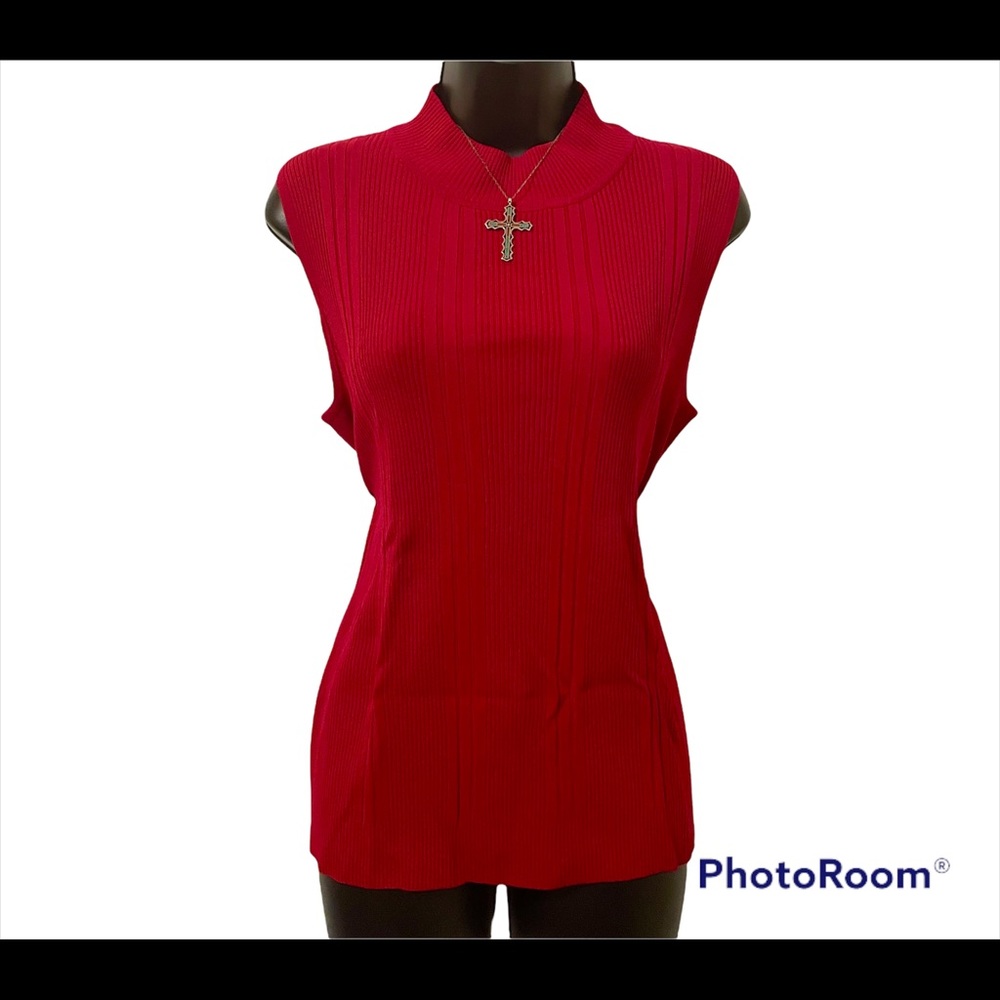 Brand New - NWT, Red Dress Barn Mock Turtleneck Shell, Size 14 - 16